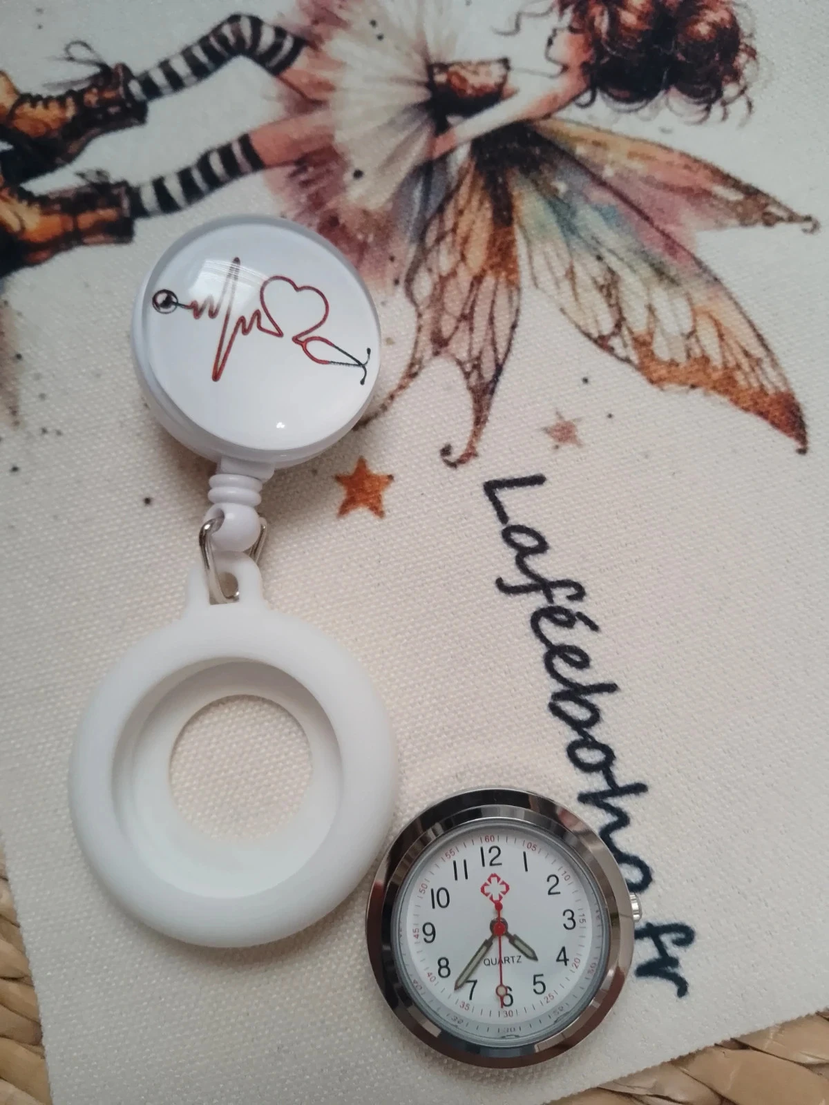 Montre de poche pour personnel soignant